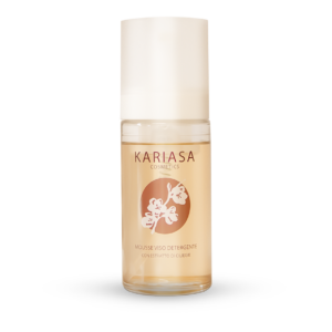 Mousse detergente viso alla ciliegia